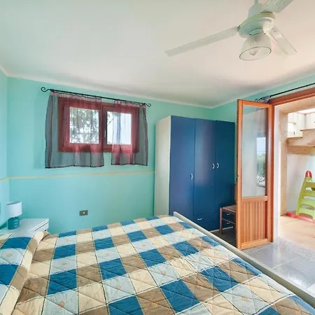 2 Bedroom Awesome In Porto Alabe